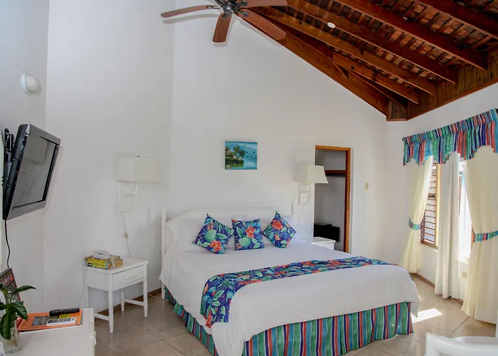 Negril Treehouse Resort